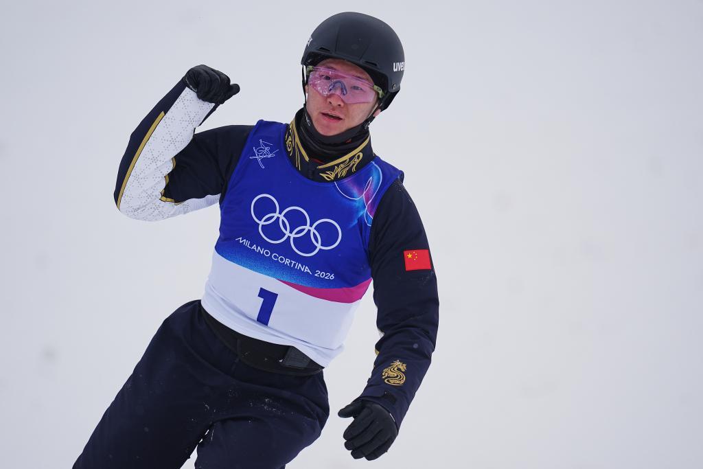 虎扑官网-一步之差未能站上领奖台，孙佳旭的米兰之路依然够精彩