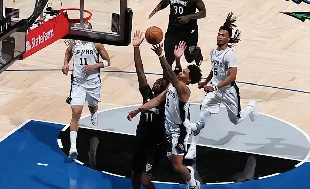 虎扑体育-NBA季后赛明天5月13日赛程：天王山大战！马刺PK森林狼冲击赛点